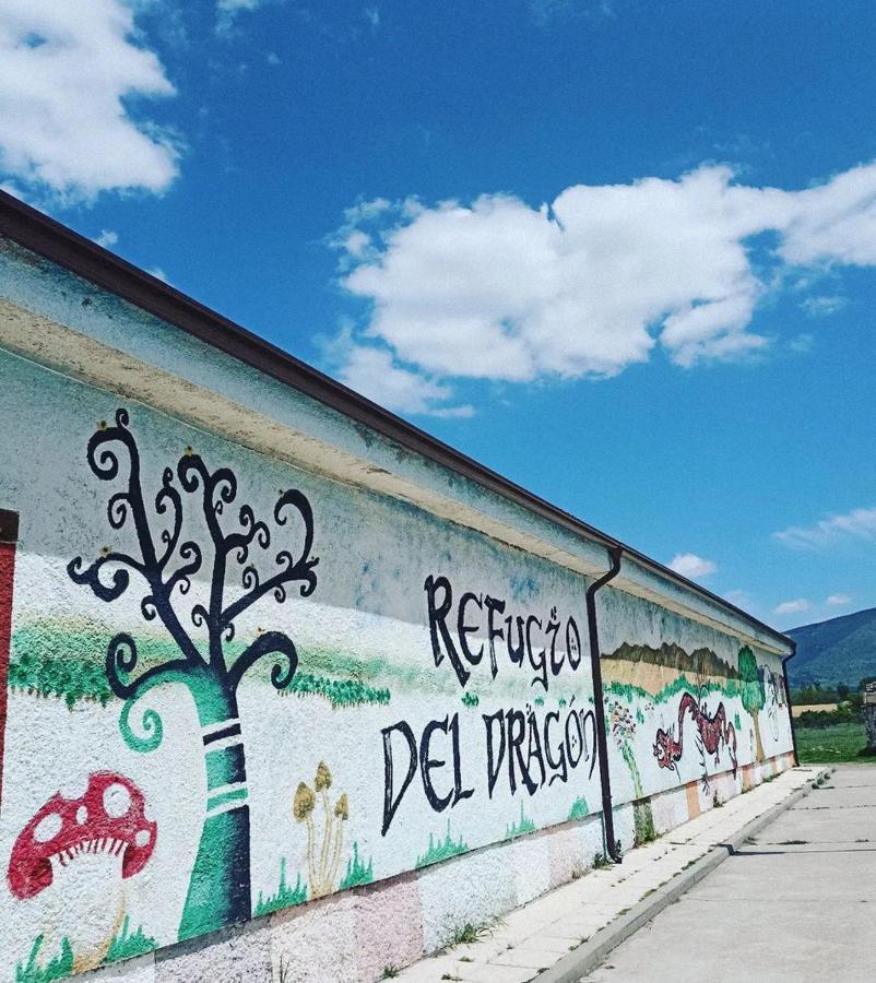 نزل Arconesفي El Refugio Del Dragon المظهر الخارجي الصورة